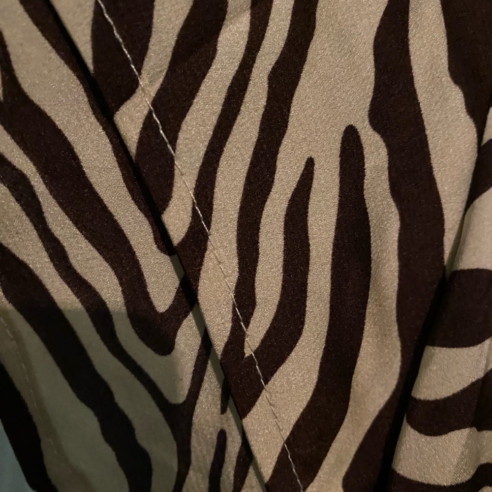 Tiered Zebra-Print Women's Dress - Black & Cream - Picture 4 of 9